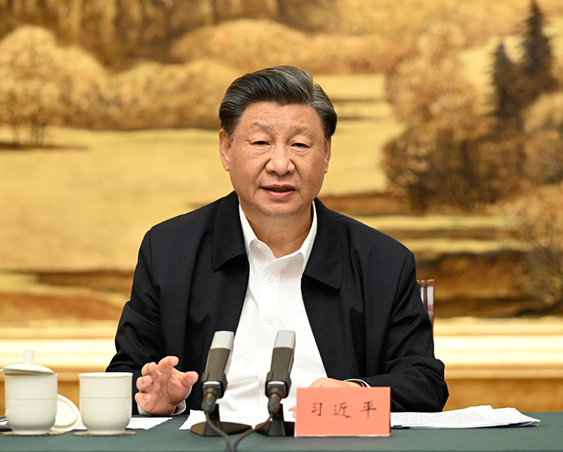 5月17日上午，中共中央总书记、国家主席、中央军委主席习近平在陕西西安主持中国－中亚峰会前夕，专门听取陕西省委和省政府工作汇报，发表了重要讲话。
